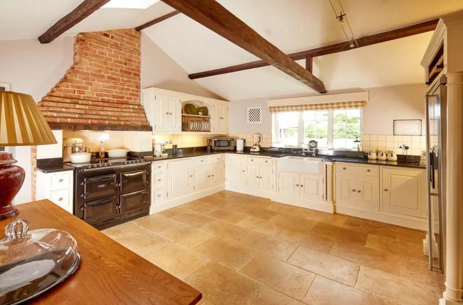 Equestrian Property For Sale Near Me - Bedfordshire