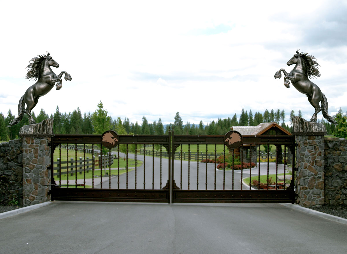 FRIESIAN HORSE SCULPTURE ESTATE GATE ENTRYby Mike Fields