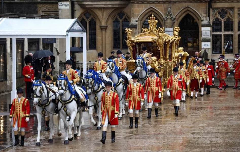 Highlights and images of the UK`s Biggest Military Procession in 70 years for King Charles III Coronation Involving Many Beautiful Horses