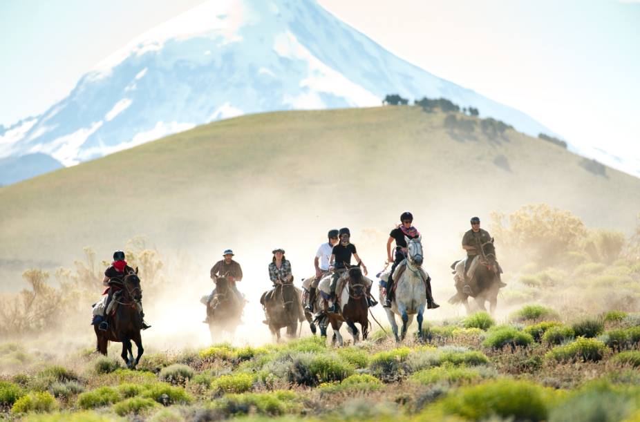 Horseback-Riding-Patagonia