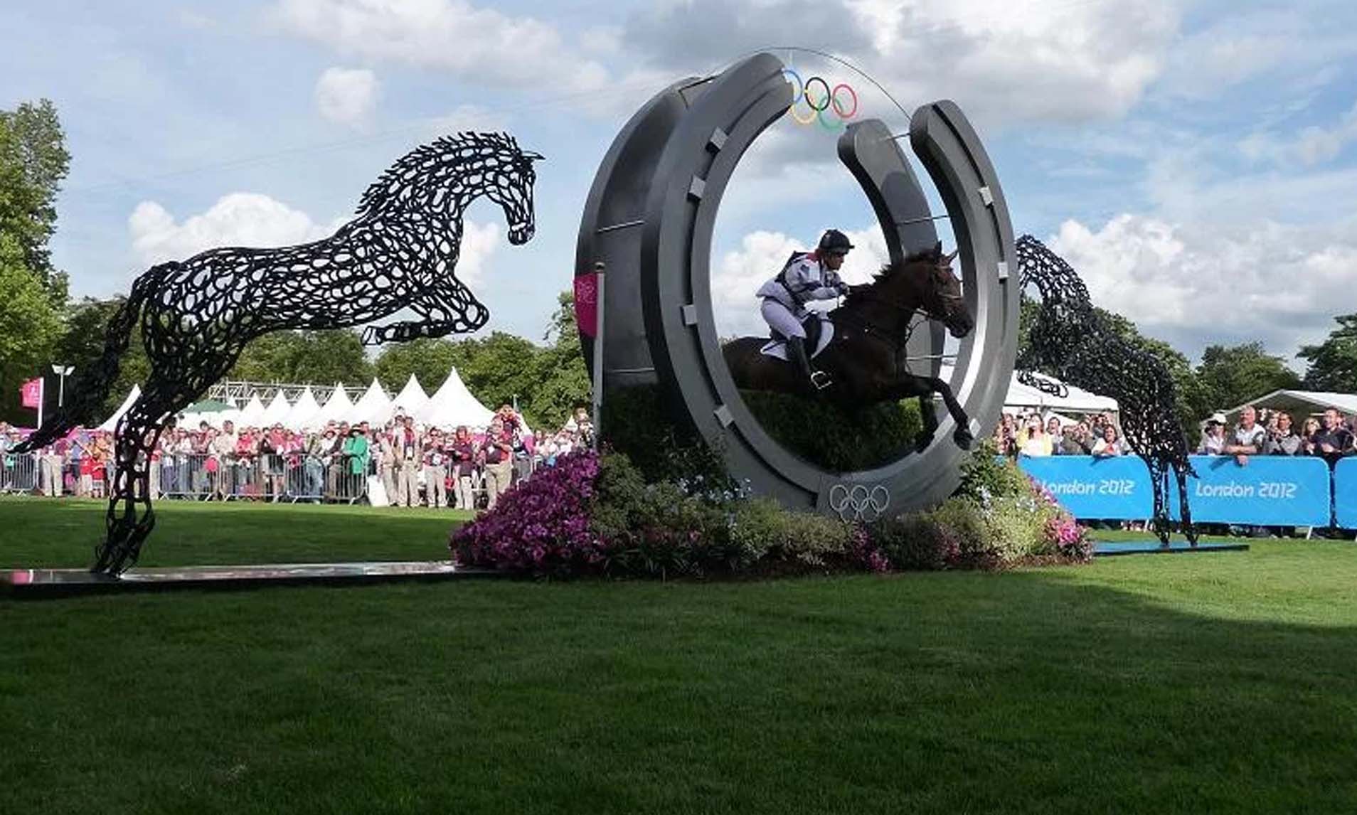 Horseshoe Sculpture / Furniture