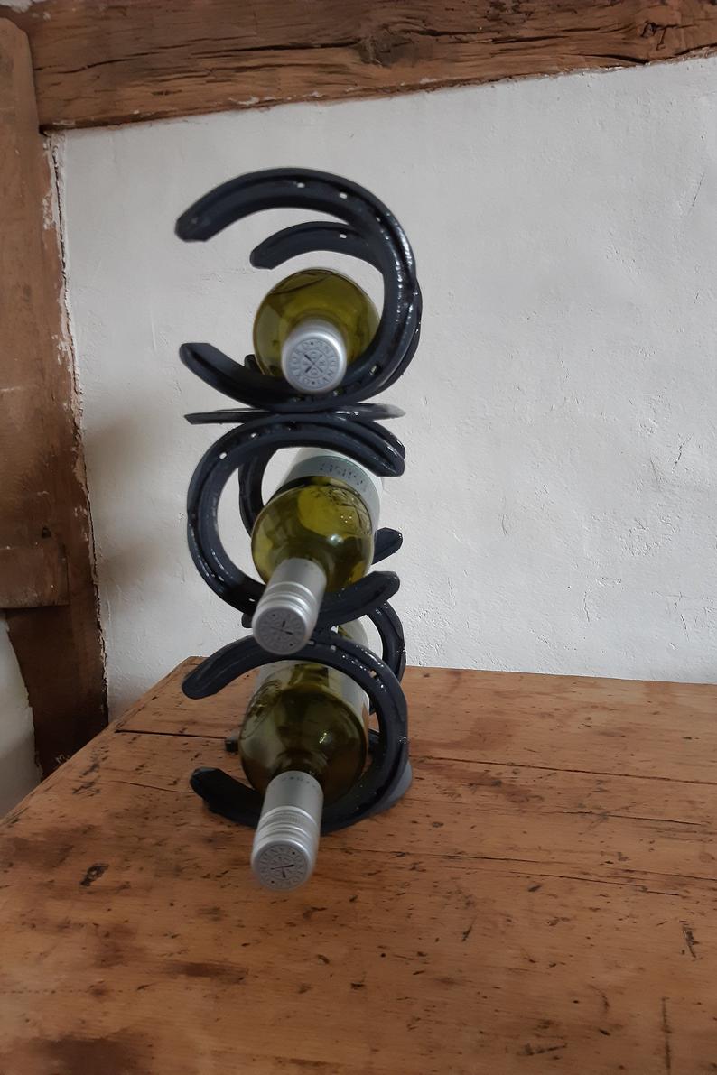 Horseshoe-Winerack