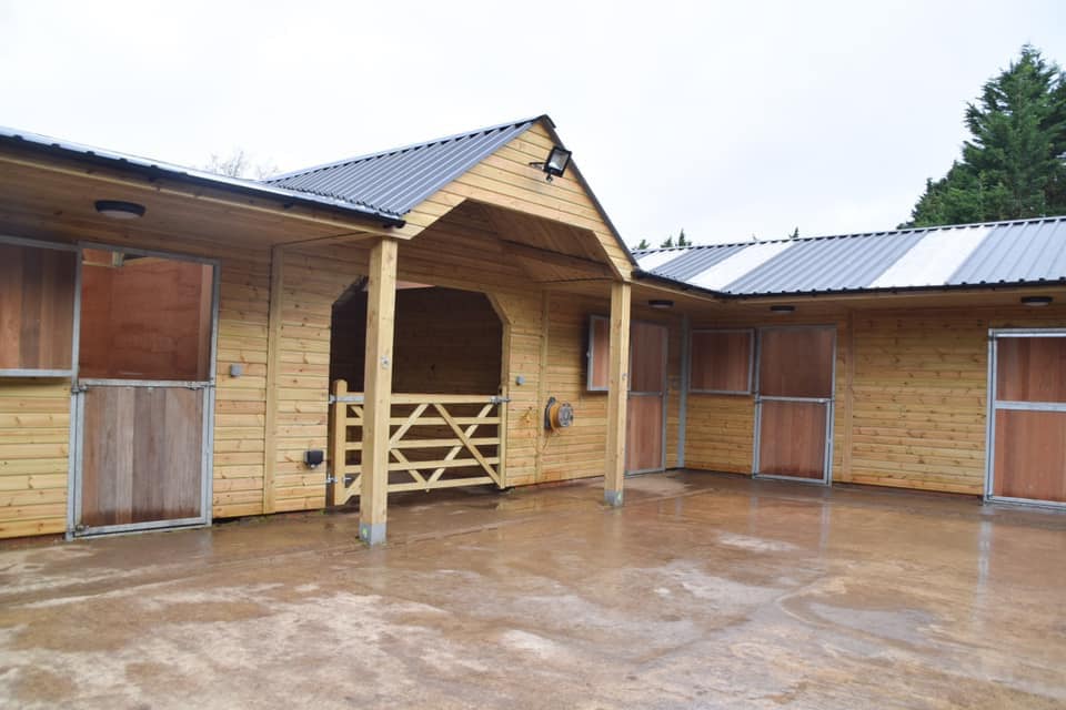 Hunter Horse Stables