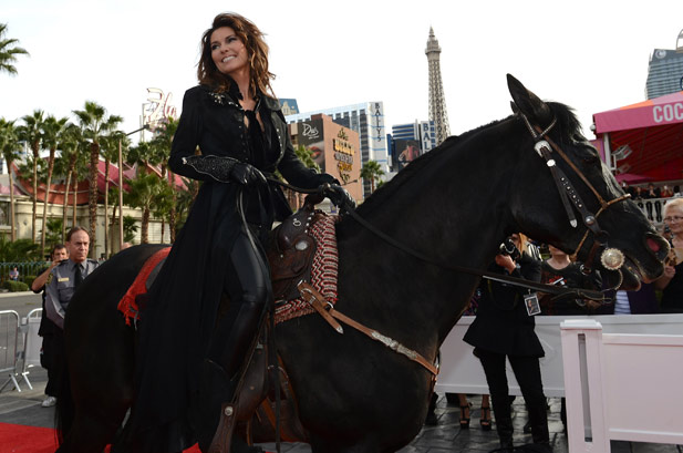 Shania Twain Rides Into Vegas