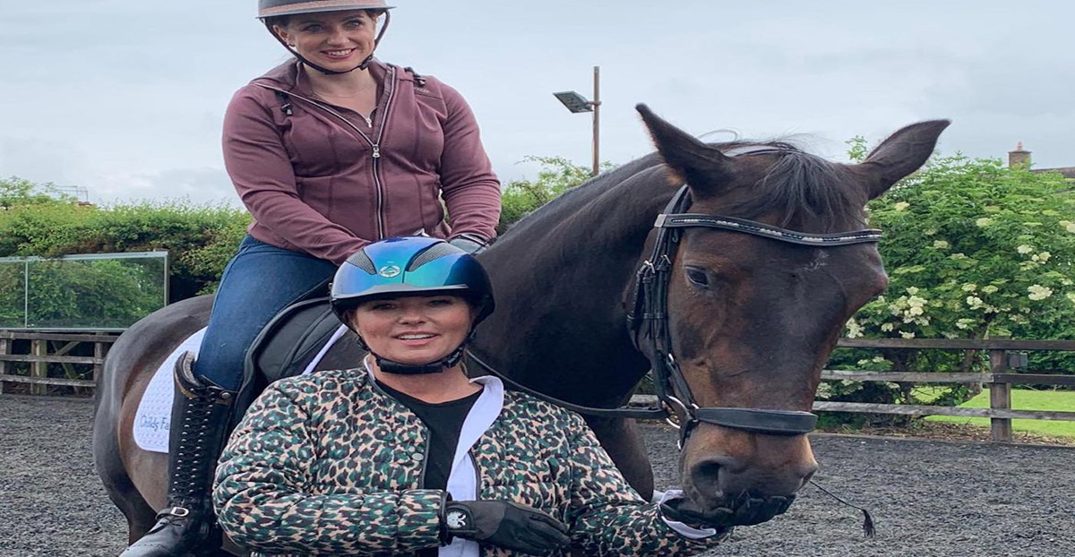 Shania Twain gets dressage lessons from Paralympic gold medalist Natasha Baker